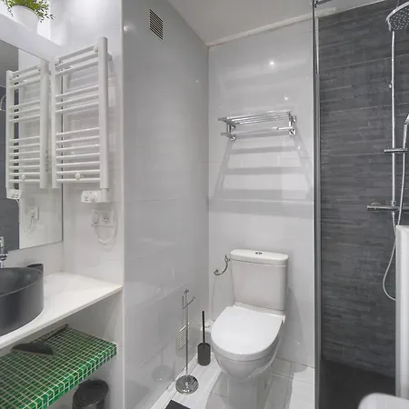 Fonctionnel Et Confortable A0b204 Apartment